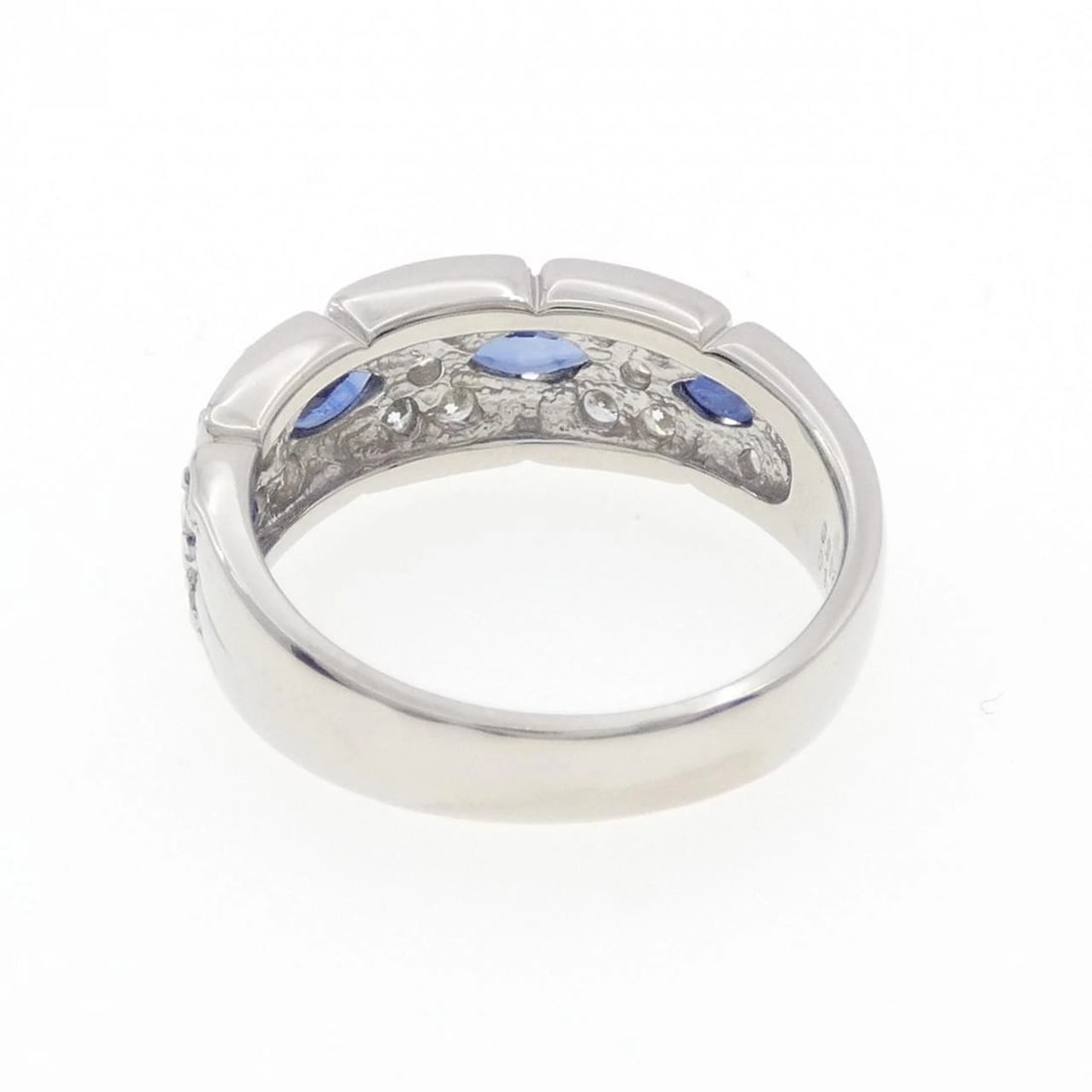PT900 SAPPHIRE RING - 3