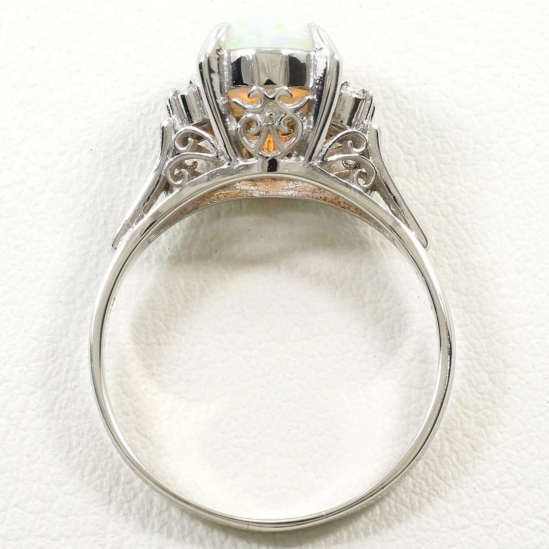 PT900 PLATINUM RING OPAL - 2