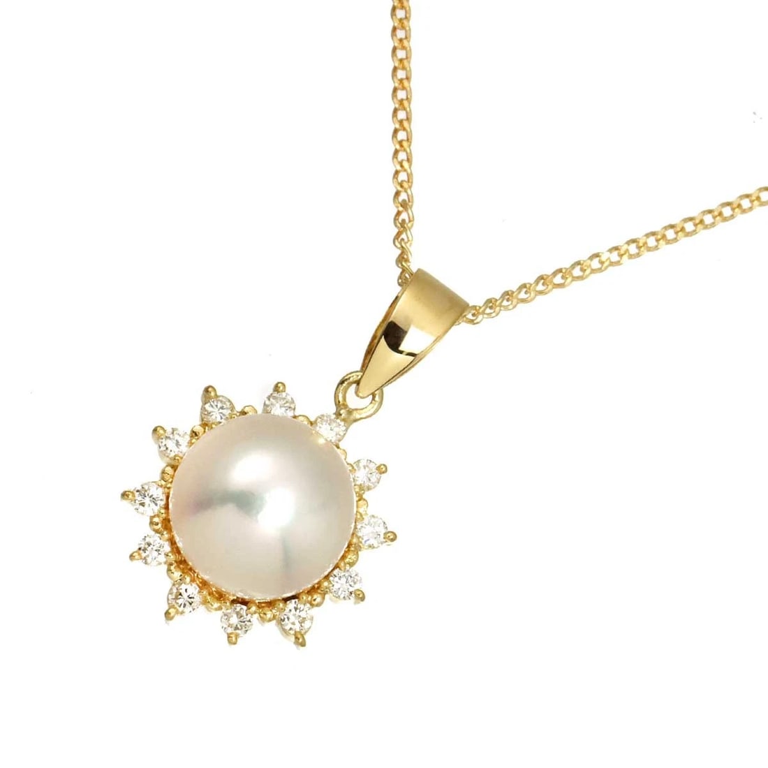 TASAKI AKOYA PEARL DIAMOND NECKLACE YG 750: TASAKI Akoya Pearl Diamond Necklace YG 750 Brand: TASAKI Type/Style: Necklace Material: 750 Yellow Gold, Color: Yellow Gold Size: internal circumference of the chain:15.7inch to 14.2inch Top Charm(max