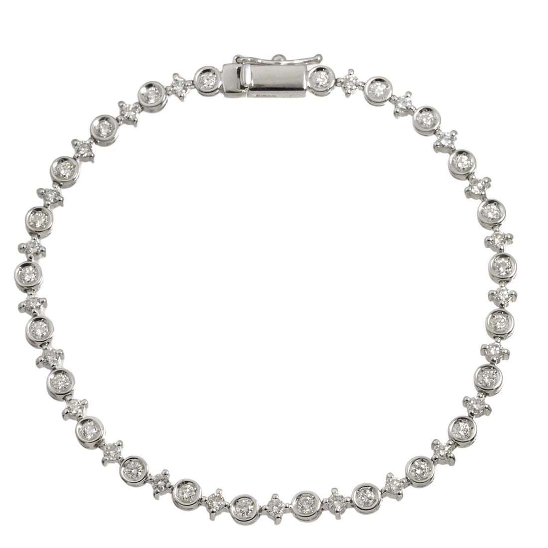 DE BEERS LINE DIAMOND BRACELET WHITE GOLD 750: DE BEERS LINE Diamond Bracelet White Gold 750 Brand: DE BEERS LINE Type/Style: Bracelet Material: 750 White Gold, Main Stone Natural Color: White Gold Size: Inner circumference 6.7inch Width:(max.) 3.