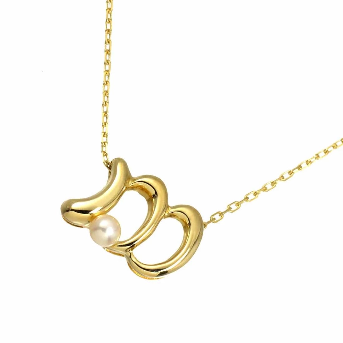 MIKIMOTO BABY PEARL NECKLACE: MIKIMOTO Baby Pearl Necklace Brand: MIKIMOTO Type/Style: Necklace Material: 750 Yellow Gold, Color: Yellow Gold Size: internal circumference of the chain: 15.7inch Top Charm(max):W 15.8 X H11.3mm Thic