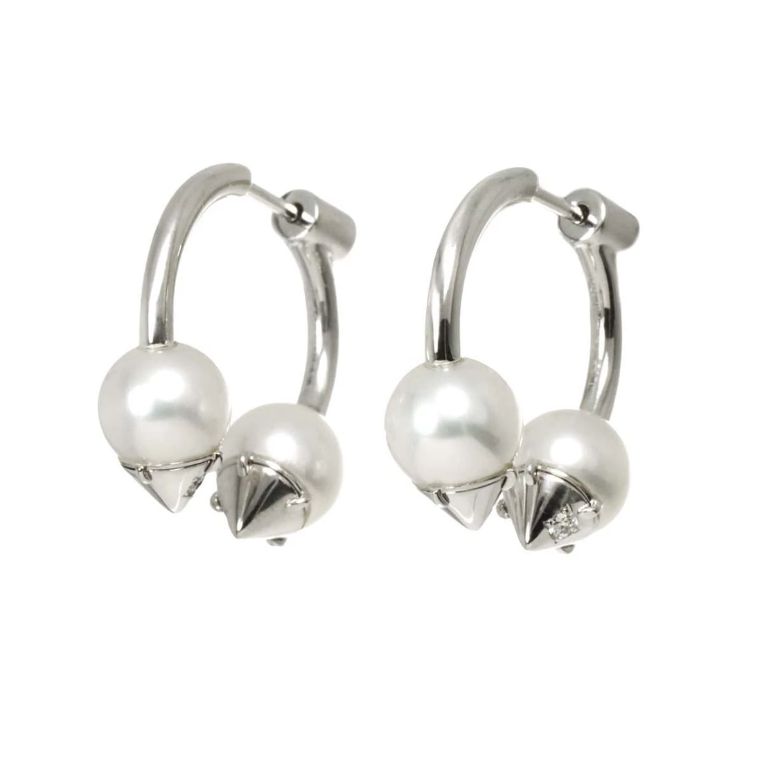 TASAKI AKOYA PEARL DIAMOND EARRINGS PIERCED: TASAKI Akoya Pearl Diamond Earrings Pierced Brand: TASAKI Type/Style: Earrings Material: 750 White Gold, Color: White Gold Size: W7 x H19.4mm Accessories: None Accessories Notice: When pur