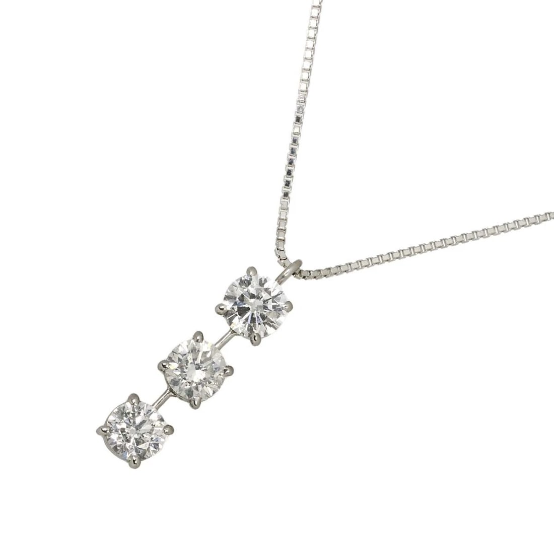 DIAMOND NECKLACE PLATINUM: Diamond Necklace Platinum Brand: Unbranded Type/Style: Necklace Material: PT900, Main Stone Natural Color: Platinum Size: internal circumference of the chain:17.5inch(Adjustable) Top Charm(max):W 4.7X