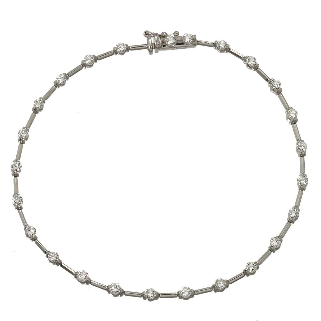 DE BEERS LINE DIAMOND BRACELET WHITE GOLD 750: DE BEERS LINE Diamond Bracelet White Gold 750 Brand: DE BEERS LINE Type/Style: Bracelet Material: 750 White Gold, Main Stone Natural Color: White Gold Size: Inner circumference 6.9inch Width:(max.) 2.