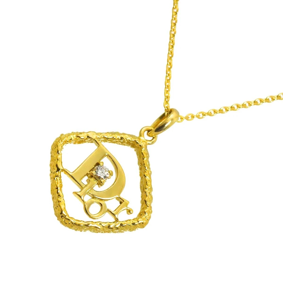 CHRISTIAN DIOR LOGO DIAMOND NECKLACE YELLOW GOLD 750: Christian Dior Logo Diamond Necklace Yellow Gold 750 Brand: Christian Dior Type/Style: Necklace Material: 750 Yellow Gold, Main Stone Natural Color: Yellow Gold Size: internal circumference of the cha