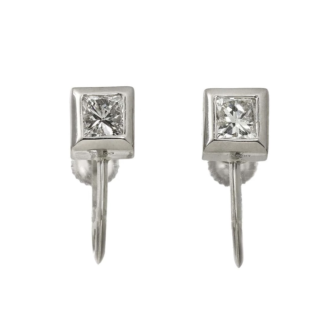 DIAMOND EARRINGS CLIP ON PLATINUM: Diamond Earrings Clip on Platinum Brand: Unbranded Type/Style: Earrings Material: Pt 900, Main Stone Natural Color: Platinum Size: W 5.3 X H 13.2mm Accessories: None Accessories Notice: Wh