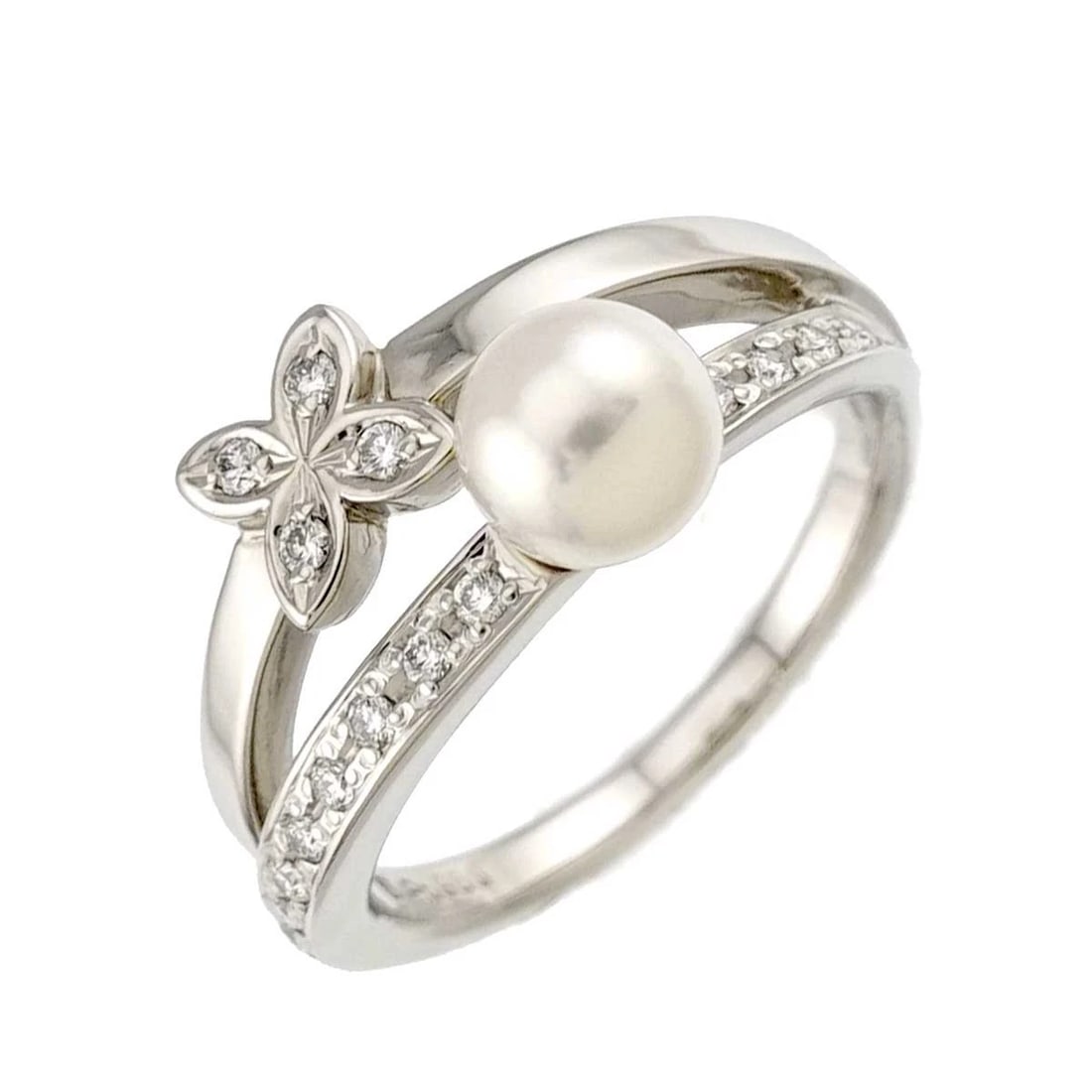 MIKIMOTO AKOYA PEARL DIAMOND RING: MIKIMOTO Akoya Pearl Diamond Ring Brand: MIKIMOTO Type/Style: Ring Material: Pt950, Color: Platinum Size: 4.75-5(US) Accessories: None Accessories Notice: When purchasing pre-owned goods, please
