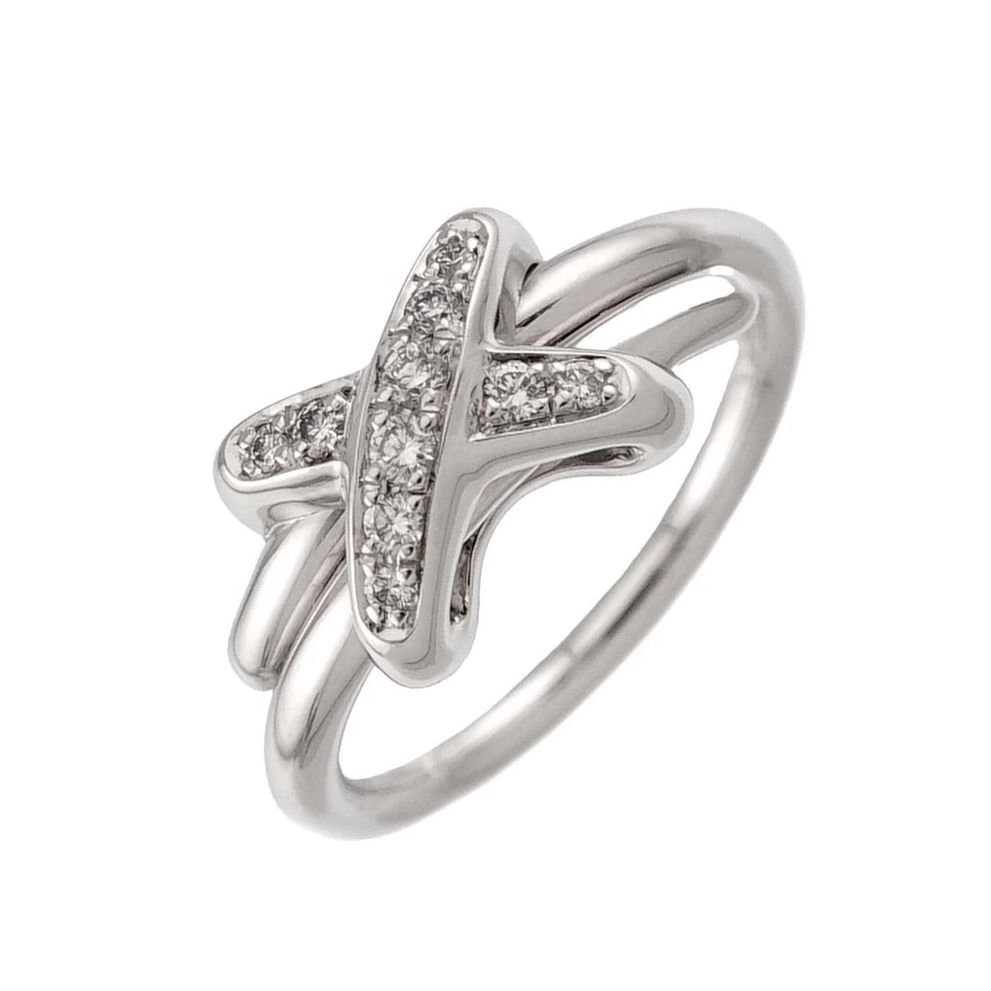 CHAUMET JEUX DE LIENS DIAMOND RING WHITE GOLD 750: CHAUMET Jeux de Liens Diamond Ring White Gold 750 Brand: CHAUMET Type/Style: Ring Material: 750 White Gold, Main Stone Natural Color: White Gold Size: 4.75-5(US) Accessories: None Accessories Notice: