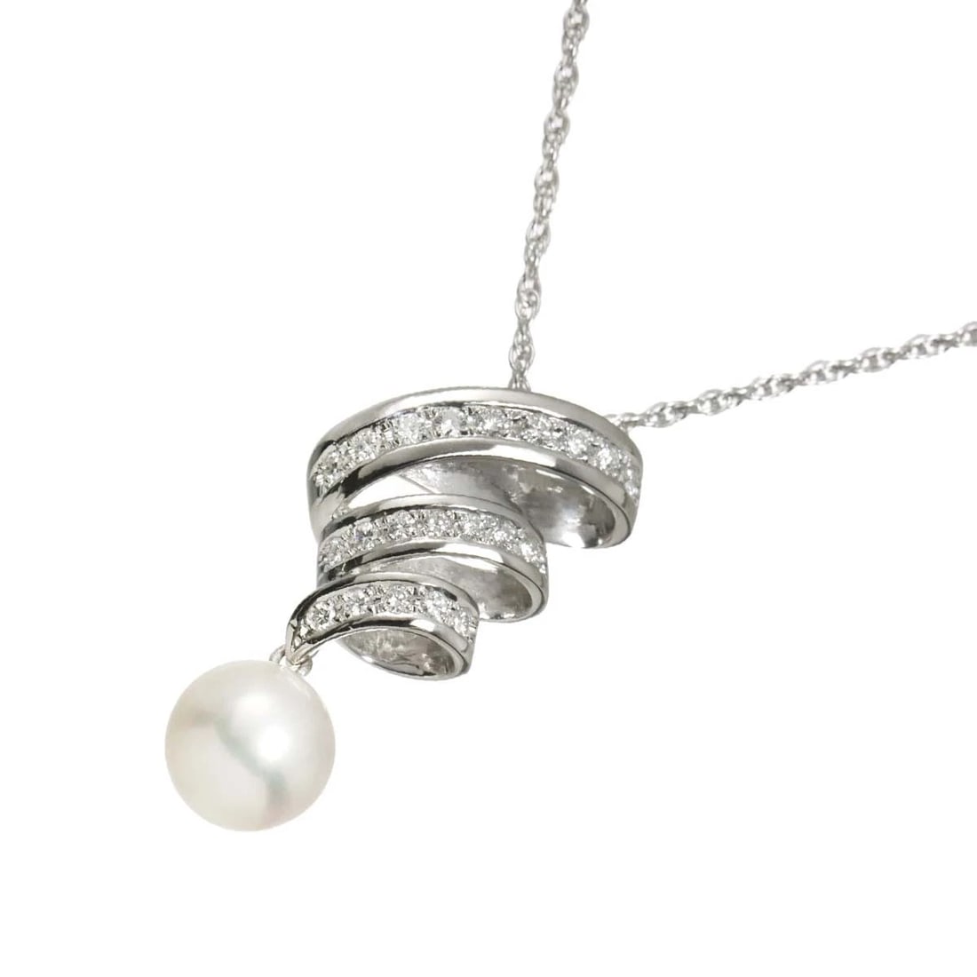 TASAKI AKOYA PEARL 9.0MM DIAMOND NECKLACE: TASAKI Akoya Pearl 9.0mm Diamond Necklace Brand: TASAKI Type/Style: Necklace Material: PT900, Color: Platinum Size: internal circumference of the chain:15.7inch to 14.6inch Top Charm(max):W 14.5 X H 3