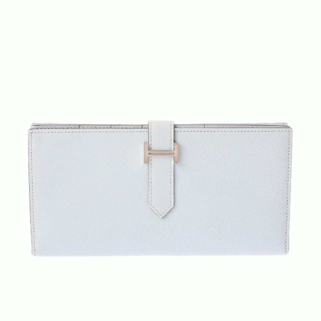 HERMES BANE SOUFFLE SHAVE BLUE PLUM PURSE: HERMES Bane Souffle Shave Blue plum Purse Brand: HERMES Type/Style: Purse Material: Shave Color: Blue plum ? SilverMetal Size: H:about 3.5inch W:about 6.9inch Accessories: None Accessories Notice: