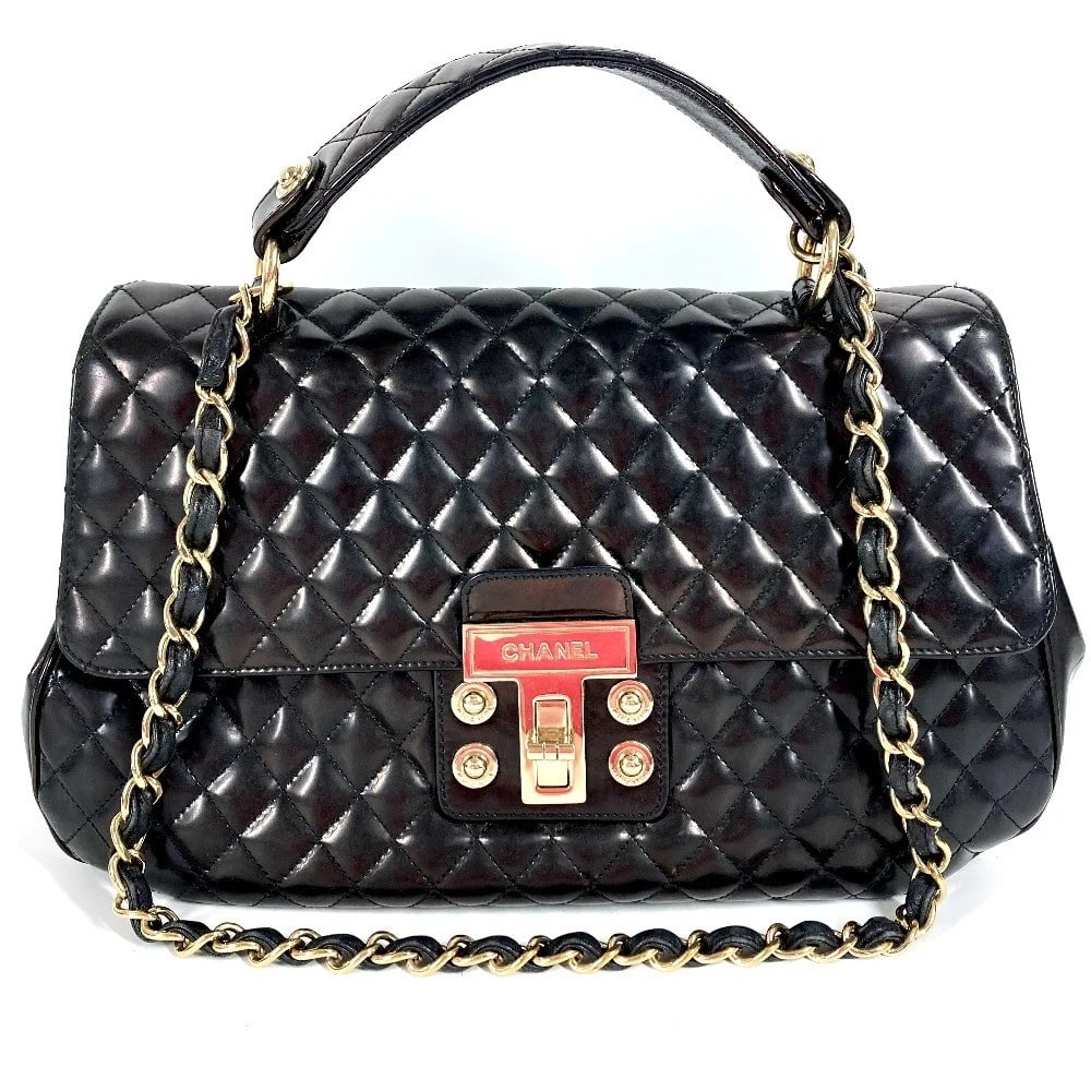 CHANEL MATELASSE QUILTED LOGO 2-WAY HANDBAG: CHANEL Matelasse Quilted Logo 2-Way Handbag Brand: CHANEL Type/Style: Shoulder Bag Material: enamel Color: BlackxGoldHardware Size: W11.6?H8.1?D4.9inch / W29.5cm?H20.5cm?D12.5cm Accessories: None