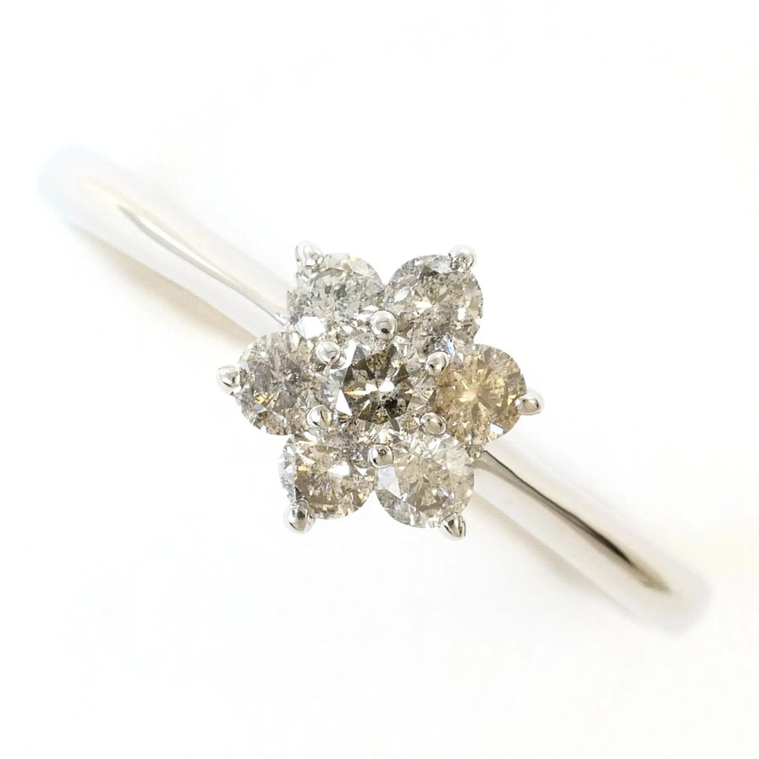 14K WHITE GOLD RING WITH DIAMOND: 14K White Gold Ring with Diamond Brand: Unbranded Type/Style: Band ring Material: White gold (14K), Main Stone natural Color: WG Size: US10 Accessories: None Accessories Notice: When purchasing