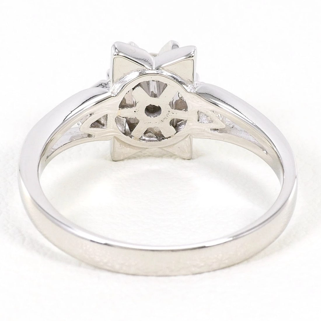 PM900 PLATINUM RING DIAMOND - 3