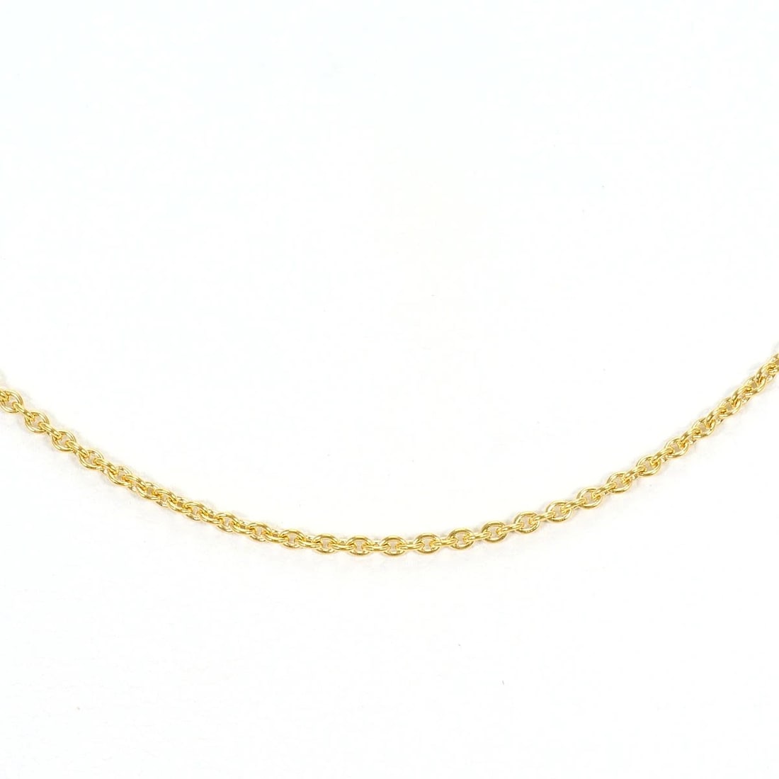 K18 18K GOLD NECKLACE: K18 18k gold Necklace Brand: No Brand Type/Style: Necklace Material: 18k gold, Color: Gold Size: total length 45cm Accessories: None Accessories Notice: When purchasing pre-owned goods, pl
