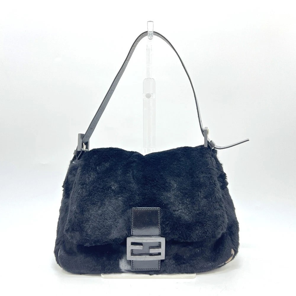 FENDI SHOULDER BAGS HAND BAG FUR / LEATHER BLACK/SILVERHARDWARE: FENDI shoulder bags Hand Bag fur / Leather Black/SilverHardware Brand: Fendi Type/Style: Sunglasses Material: fur / Leather Color: BlackxSilverHardware Size: W11.4?H7.1?D4.7inch / W29cm?H18cm?D12cm