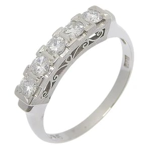ONE CHARACTER RING PTPLATINUM/DIAMOND: One character Ring PtPlatinum/diamond Brand: no brand Type/Style: Ring Material: PtPlatinum, Color: Silver Size: 6.0 US Accessories: None Accessories Notice: When purchasing pre-owned good