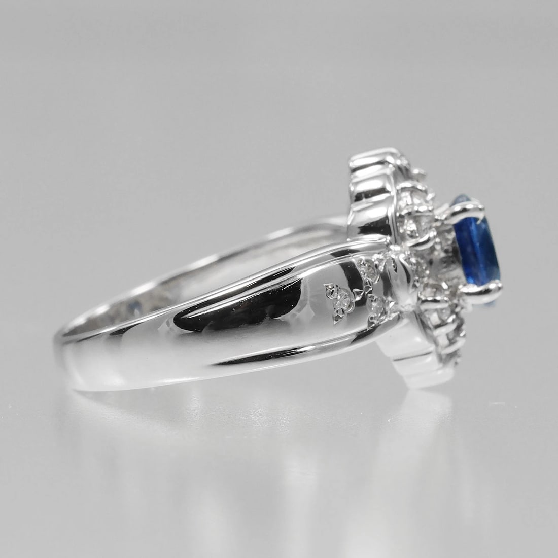 RING PT900PLATINUM/SAPPHIRE/DIAMOND - 2