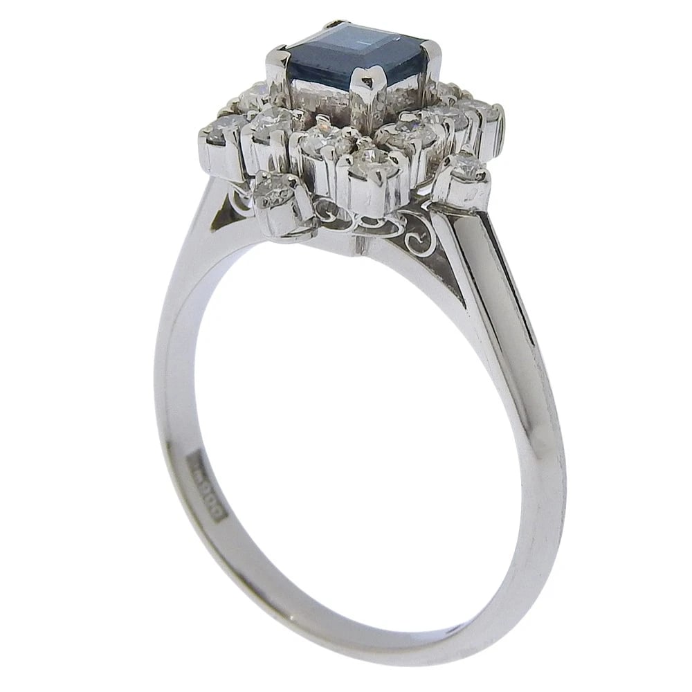 RING PT900PLATINUM/SAPPHIRE/DIAMOND: Ring Pt900Platinum/sapphire/diamond Brand: no brand Type/Style: Ring Material: Pt900Platinum, Main Stone sapphire/Natural Color: Silver Size: 6.2 US Accessories: None Accessories Notice: When