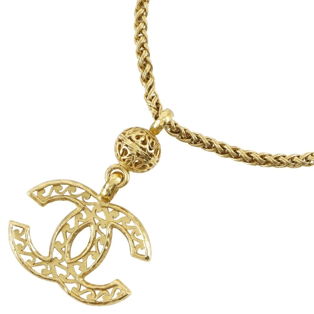 CHANEL COCO MARK NECKLACE PLATED GOLD: CHANEL COCO Mark Necklace Plated Gold Brand: CHANEL Type/Style: Necklace Material: Plated Gold, Color: Gold Size: Neck around?80.0cm Top?W mm x H80mm Accessories: None Accessories Notice: