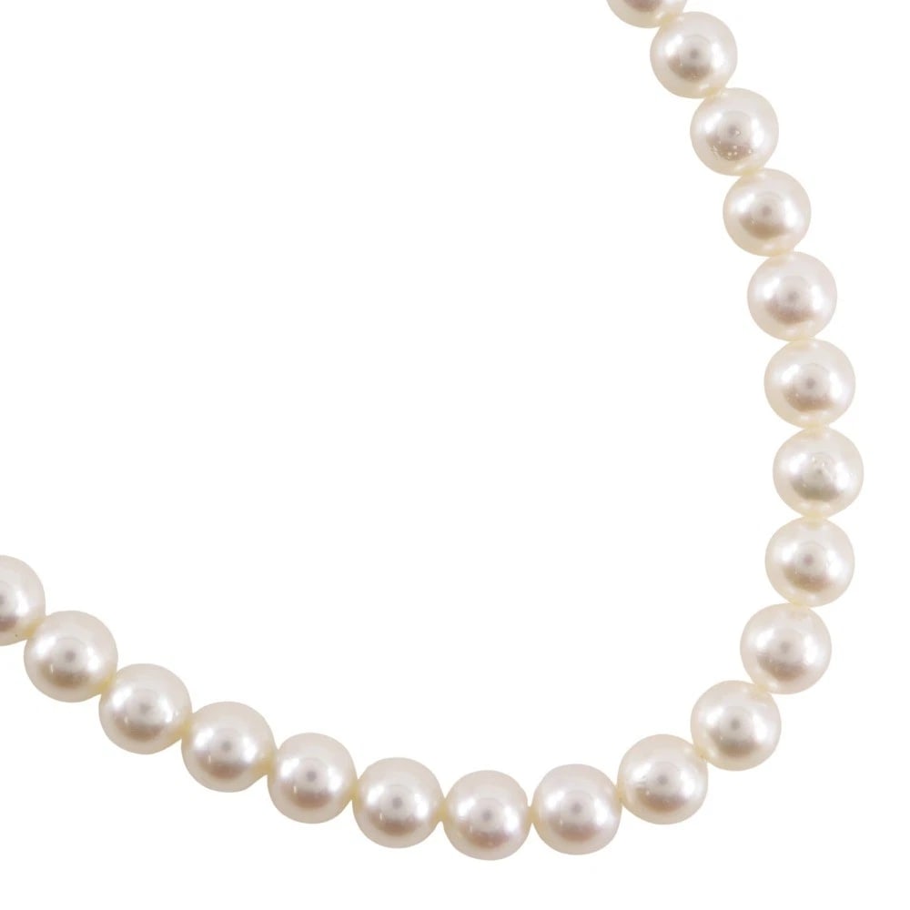 TASAKI PEARL NECKLACE PEARL/SILVER: TASAKI Pearl Necklace Pearl/Silver Brand: TASAKI Type/Style: Necklace Material: Pearl, Color: Silver Size: (CM) Neck around?46.0cm Pearl size?7.0?7.4?? Accessories: None Accessories Notice