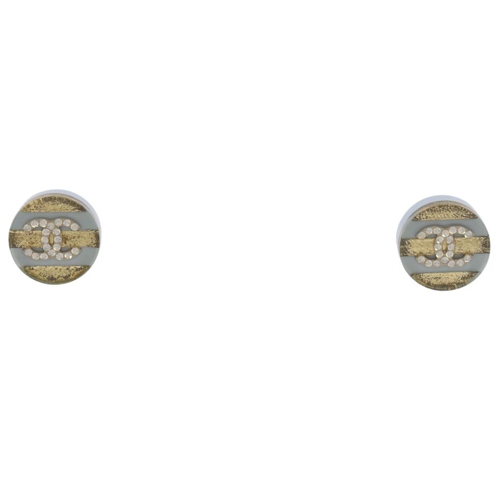 CHANEL LOGO COCO MARK PIERCING STRIPE GOLD/WHITE: CHANEL Logo COCO Mark Piercing stripe gold/white Brand: CHANEL Type/Style: Piercing Material: Resin system, Color: gold Size: (CM) 12.9mm x 12.9mm Accessories: None Accessories Notice: Whe