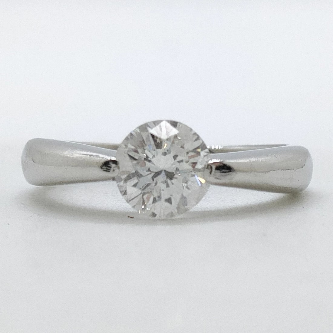 CARTIER RING LOVE GOLD: Cartier Ring Love Gold Brand: Cartier Type/Style: Ring Material: Gold, Main Stone Natural Color: Rose Gold Size: US 6 1/4 Accessories: None Accessories Notice: When purchasing pre-owned go