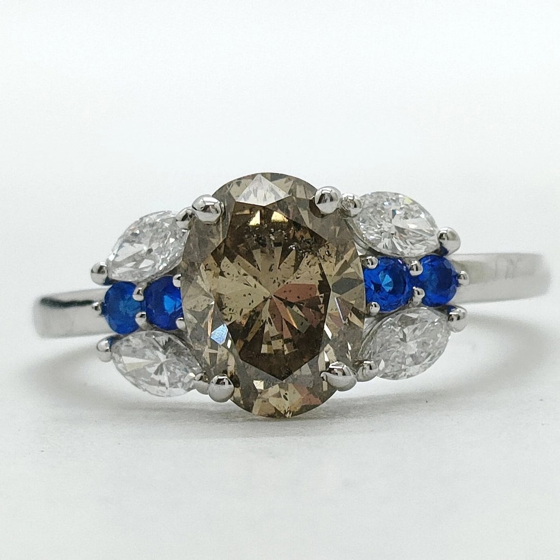 Jewelry Ring Natural Diamond: Jewelry Ring Natural Diamond Brand: Unbranded Type/Style: Ring Material: Platinum, Main Stone Natural Color: Platinum Size: US 5 3/4 Accessories: None Accessories Notice: When purchasing p
