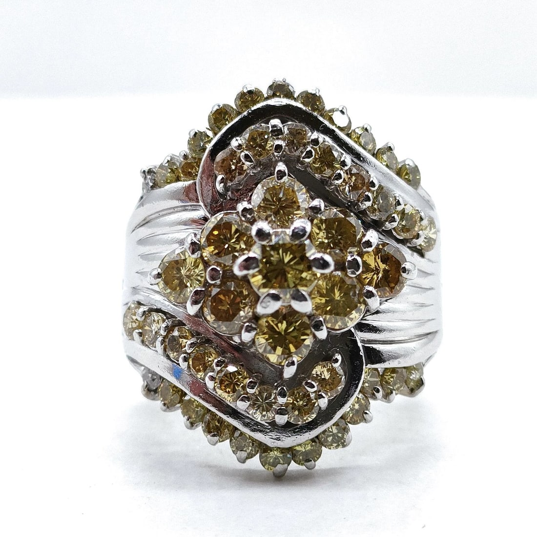 Jewelry Ring Natural Diamond (1 of 3)