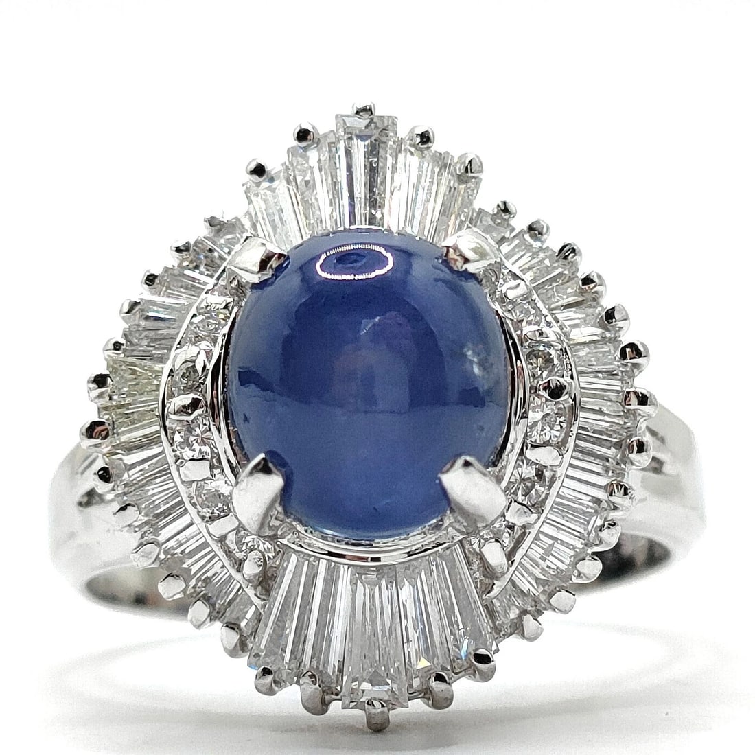 Jewelry Ring Star sapphire: Jewelry Ring Star sapphire Brand: Unbranded Type/Style: Ring Material: Platinum, Main Stone Natural Color: Platinum Size: US 6 1/4 Accessories: None Accessories Notice: When purchasing pre