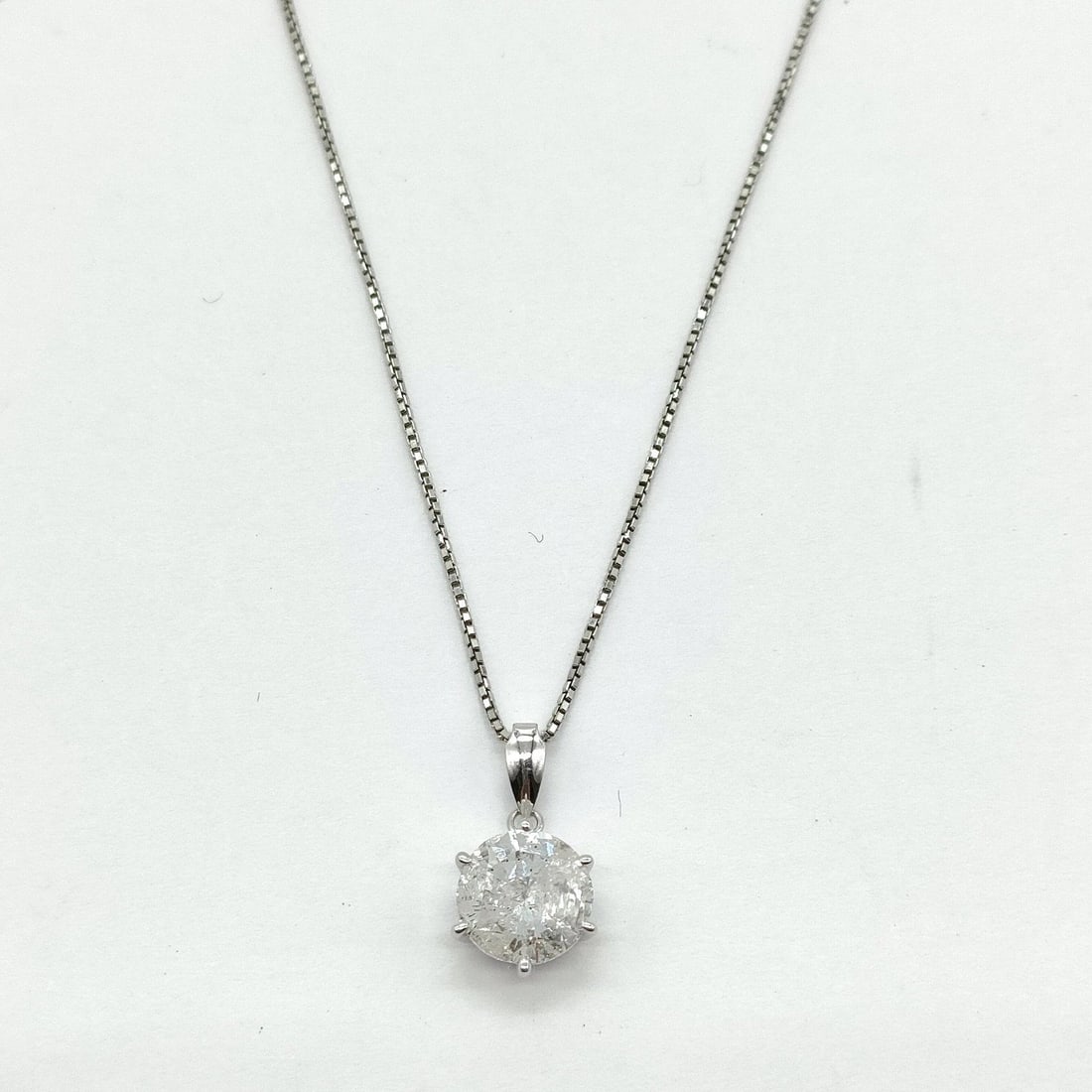 TIFFANY AND CO. NECKLACE PERETTI BY THE YARD SILVER: Tiffany and Co. Necklace Peretti By the yard Silver Brand: Tiffany and Co. Type/Style: Necklace Material: Platinum, Main Stone Natural Color: Platinum Size: Pendant Size : 1.5X0.78 cm / 0.59X0.30 inch