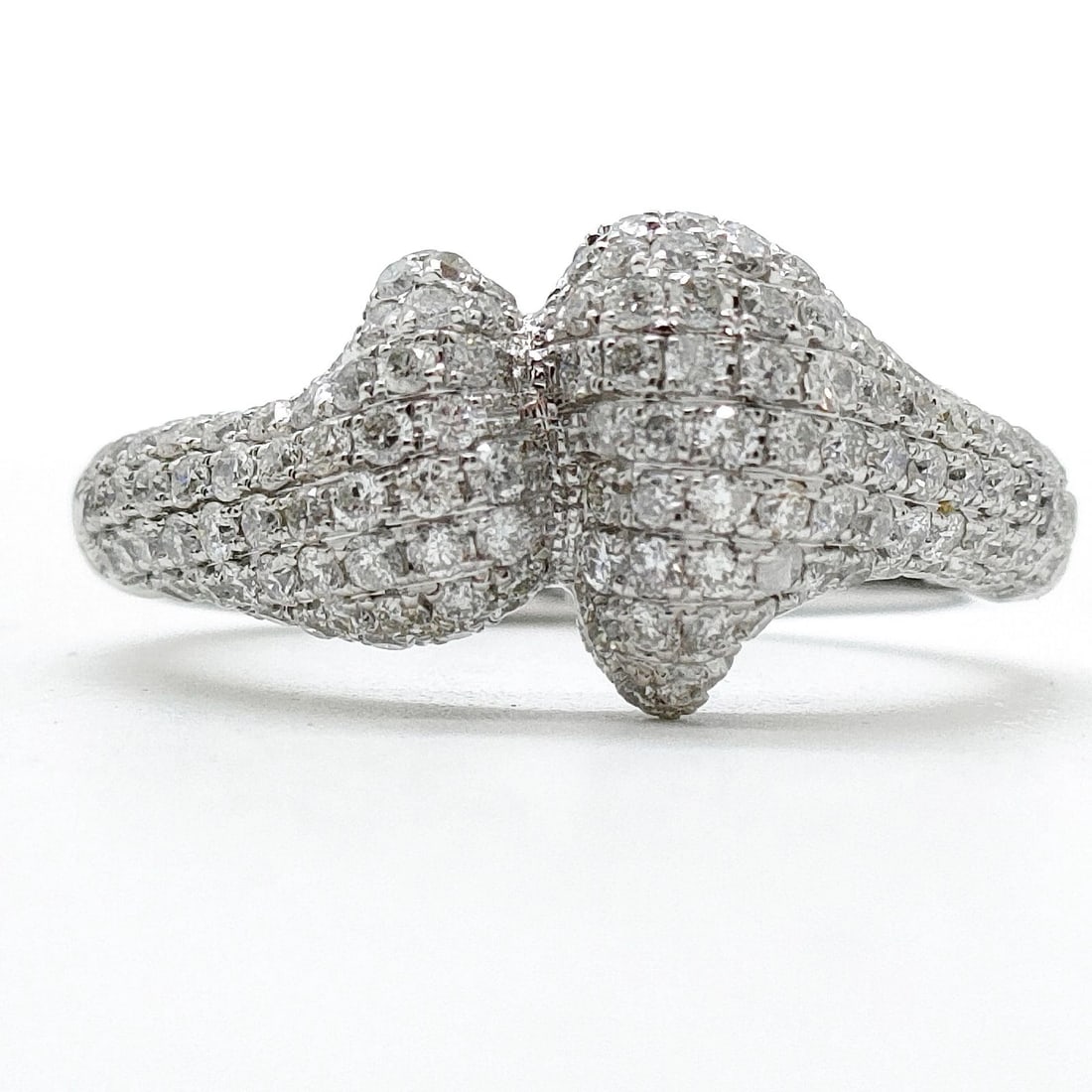GUCCI RING SILVER: Gucci Ring Silver Brand: Unbranded Type/Style: Ring Material: White gold, Main Stone Natural Color: White gold Size: US 6 5/8 Accessories: None Accessories Notice: When purchasing pre-owne