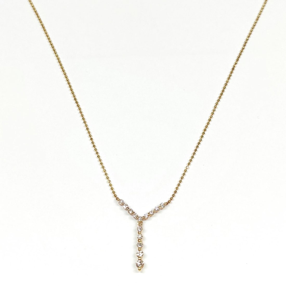 Jewelry Necklace Natural Diamond: Jewelry Necklace Natural Diamond Brand: Unbranded Type/Style: Necklace Material: Gold, Main Stone Natural Color: Yellow Gold Size: Pendant Size : 2.18X1.45 cm / 0.85X0.57 inch Chain Size : 40 cm /