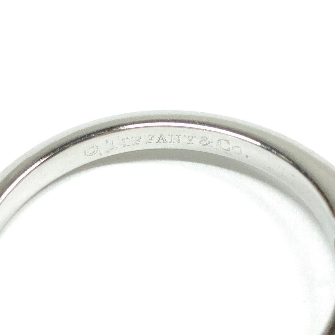 Tiffany and Co. Ring Solitaire Natural Diamond - 3