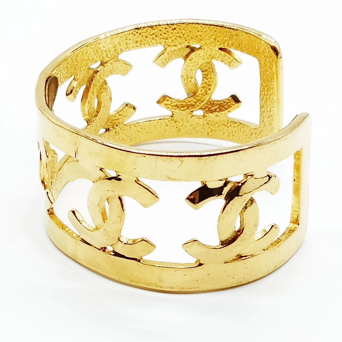 CHANEL BANGLE GOLD - 3