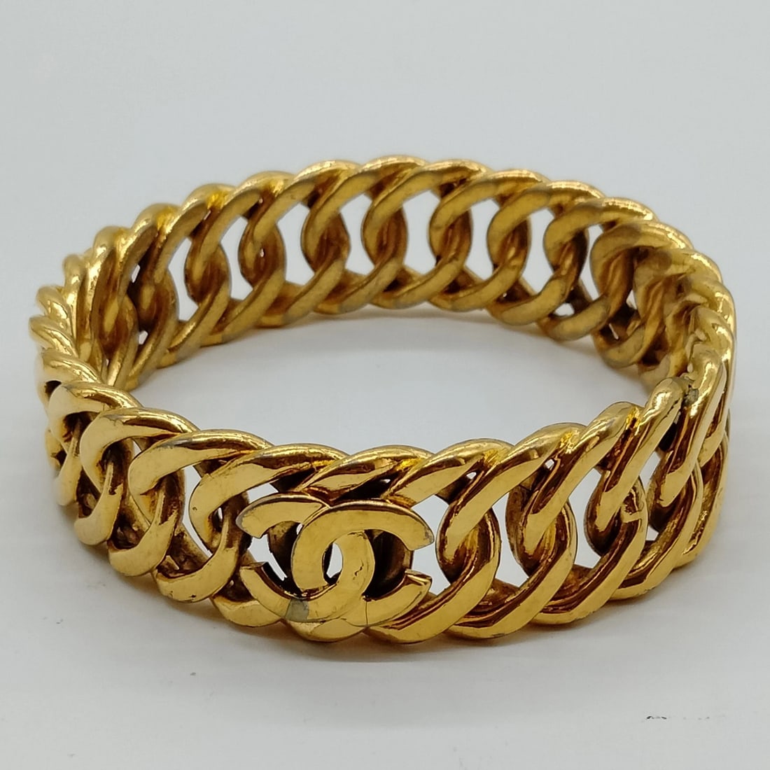 CHANEL BANGLE GOLD - 4