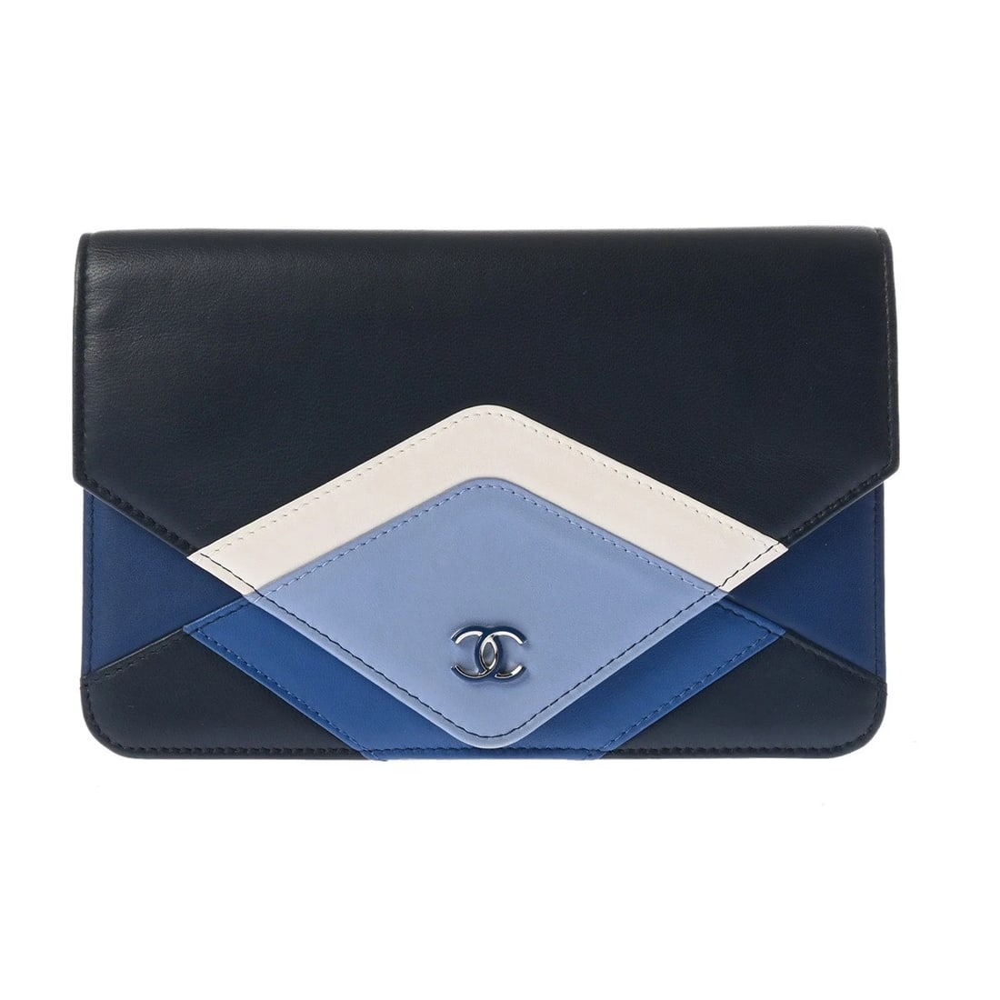 CHANEL CHAIN WALLET MATRASSE LAMBSKIN SHOULDER BAG: CHANEL Chain wallet Matrasse lambskin Shoulder Bag Brand: CHANEL Type/Style: Shoulder Bag Material: lambskin Color: navy/white/blue ? SilverMetal Size: H:about 5.1inch W:about 7.5inch D:about 1.6inch 