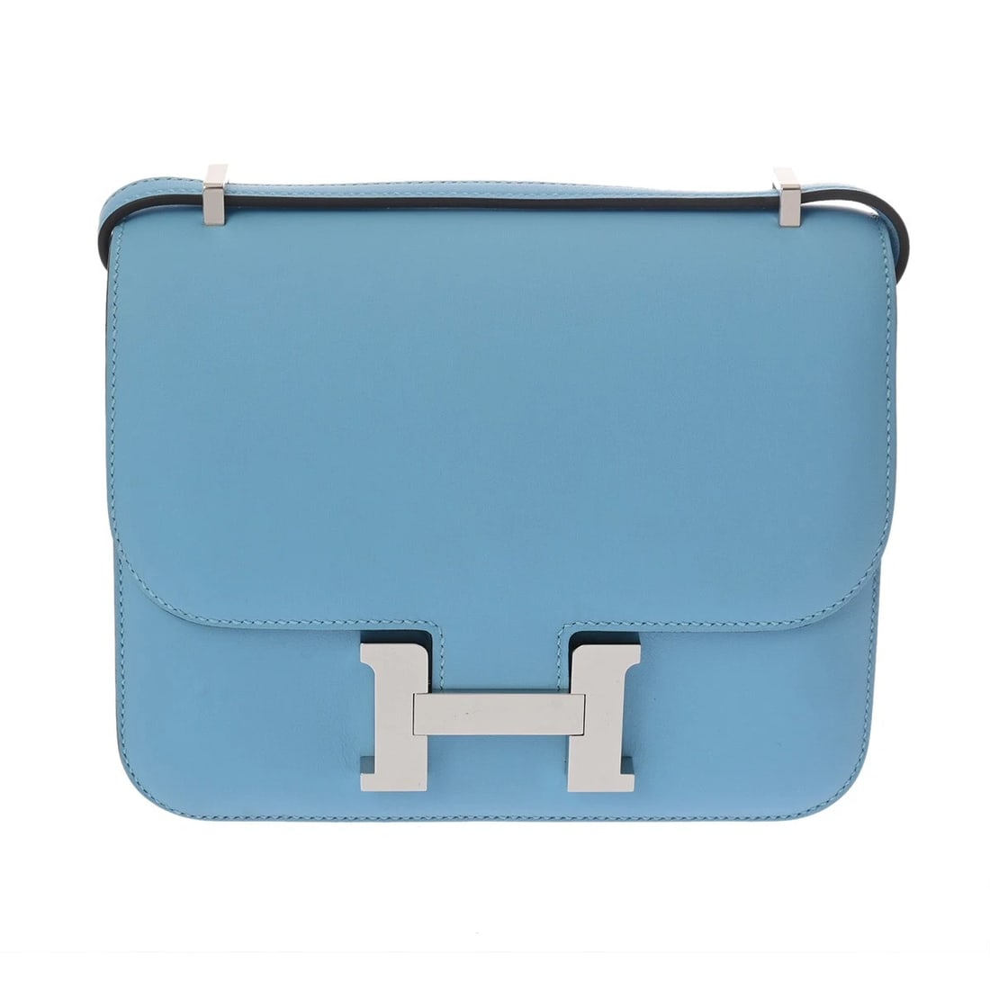 HERMES CONSTANCE 3 18 MIROIR VAUX SWIFT CELEST SHOULDER BAG: HERMES Constance 3 18 Miroir Vaux Swift Celest Shoulder Bag Brand: HERMES Type/Style: Shoulder Bag Material: Vaux Swift Color: Celest ? SilverMetal Size: H:about 5.5inch W:about 7.3inch D:about 0.8inc