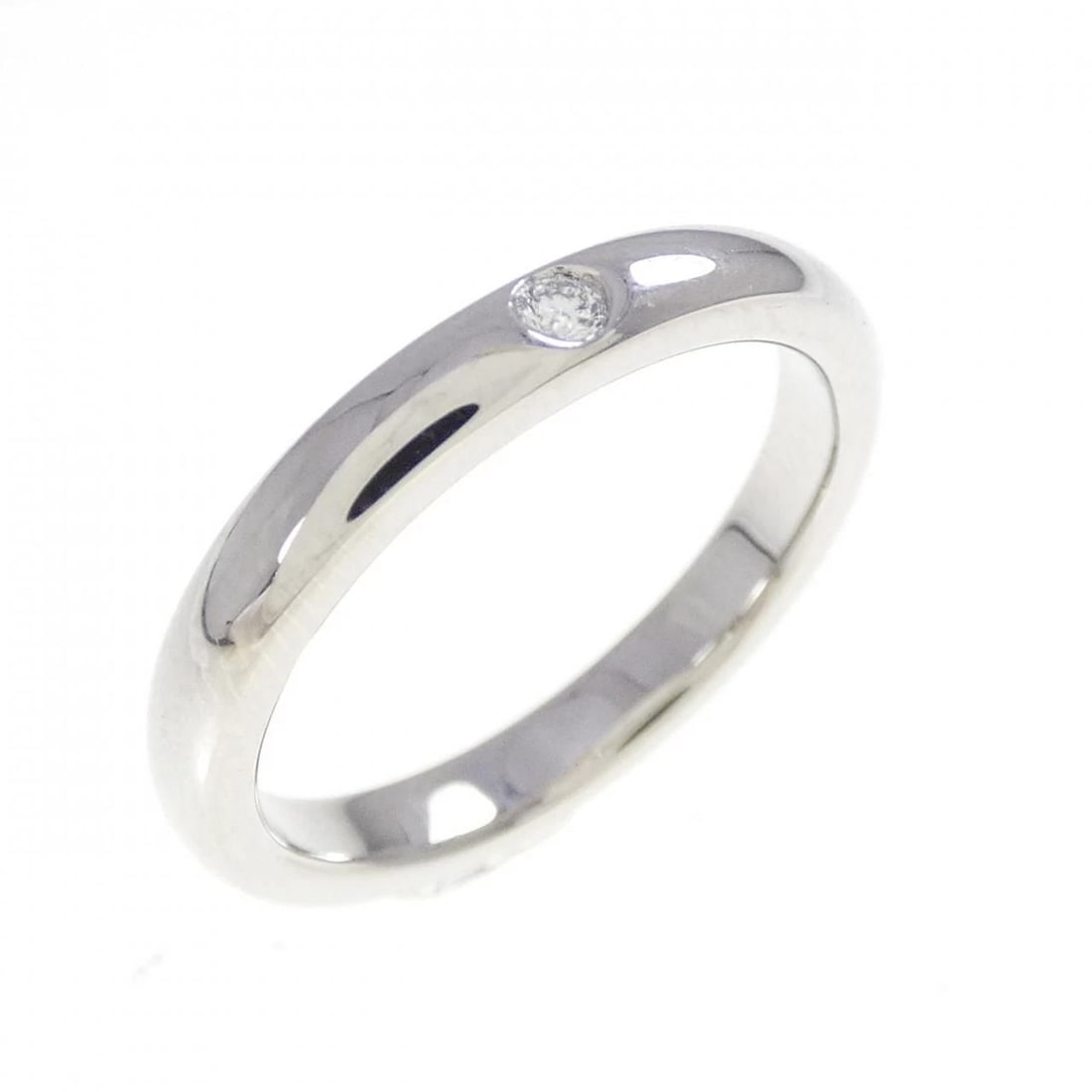 TIFFANY PLATINUM 950 STACKING BAND RING: Tiffany Platinum 950 Stacking Band Ring Brand: Tiffany & Co. Type/Style: Ring Material: PT950, Color: PT Size: US 4.5 Accessories: None Accessories Notice: When purchasing pre-owned goods, please