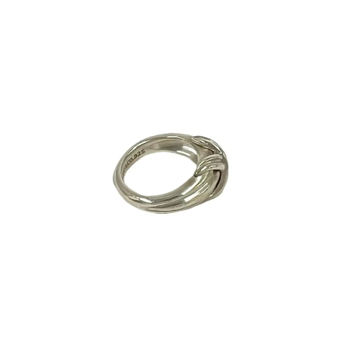 TIFFANY & CO. SIGNATURE RING SILVER: Tiffany & Co. Signature Ring Silver Brand: Tiffany & Co. Type/Style: Ring Material: SV925, Color: Silver Size: US 7 Accessories: None Accessories Notice: When purchasing pre-owned goods, please refer