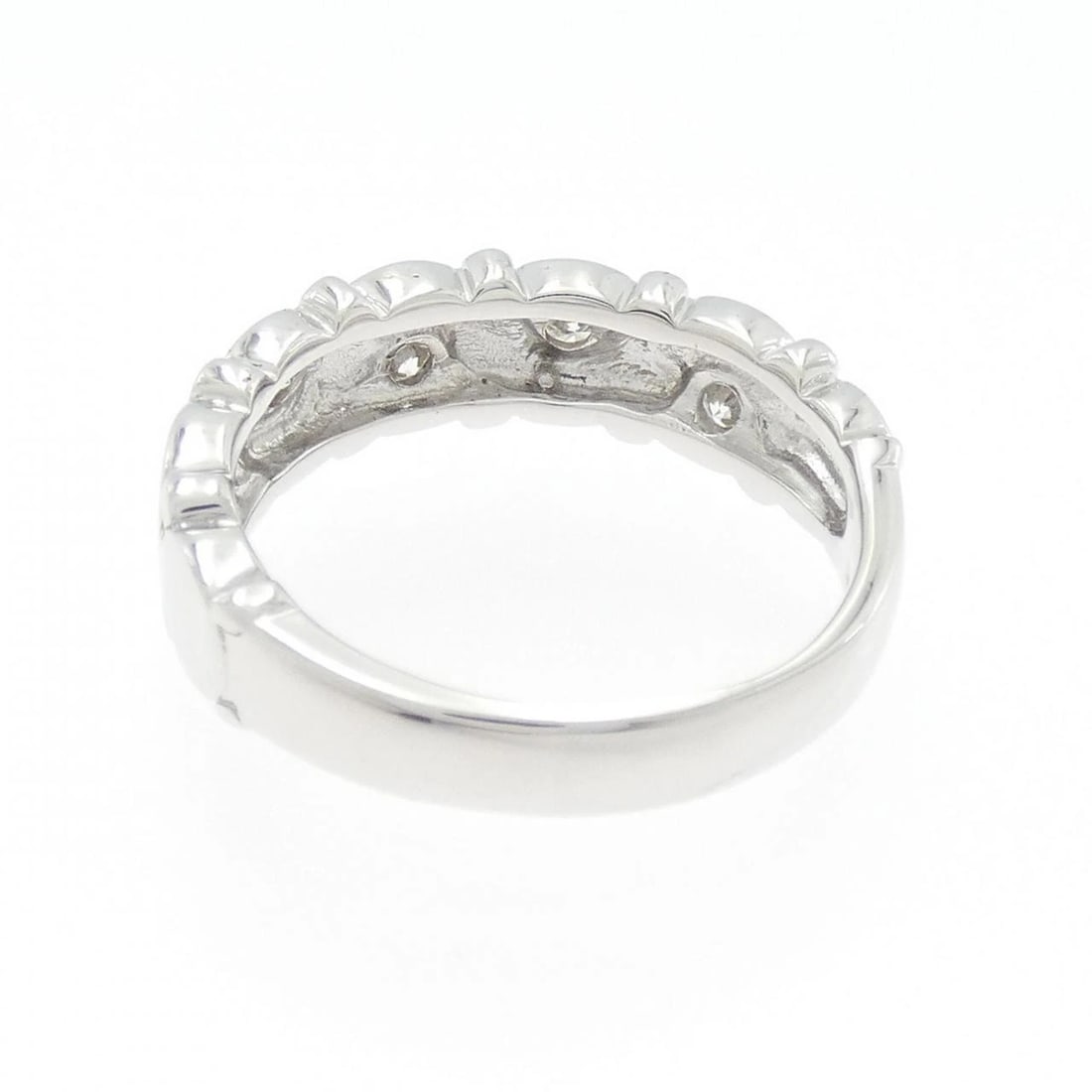 K18WG DIAMOND RING - 2