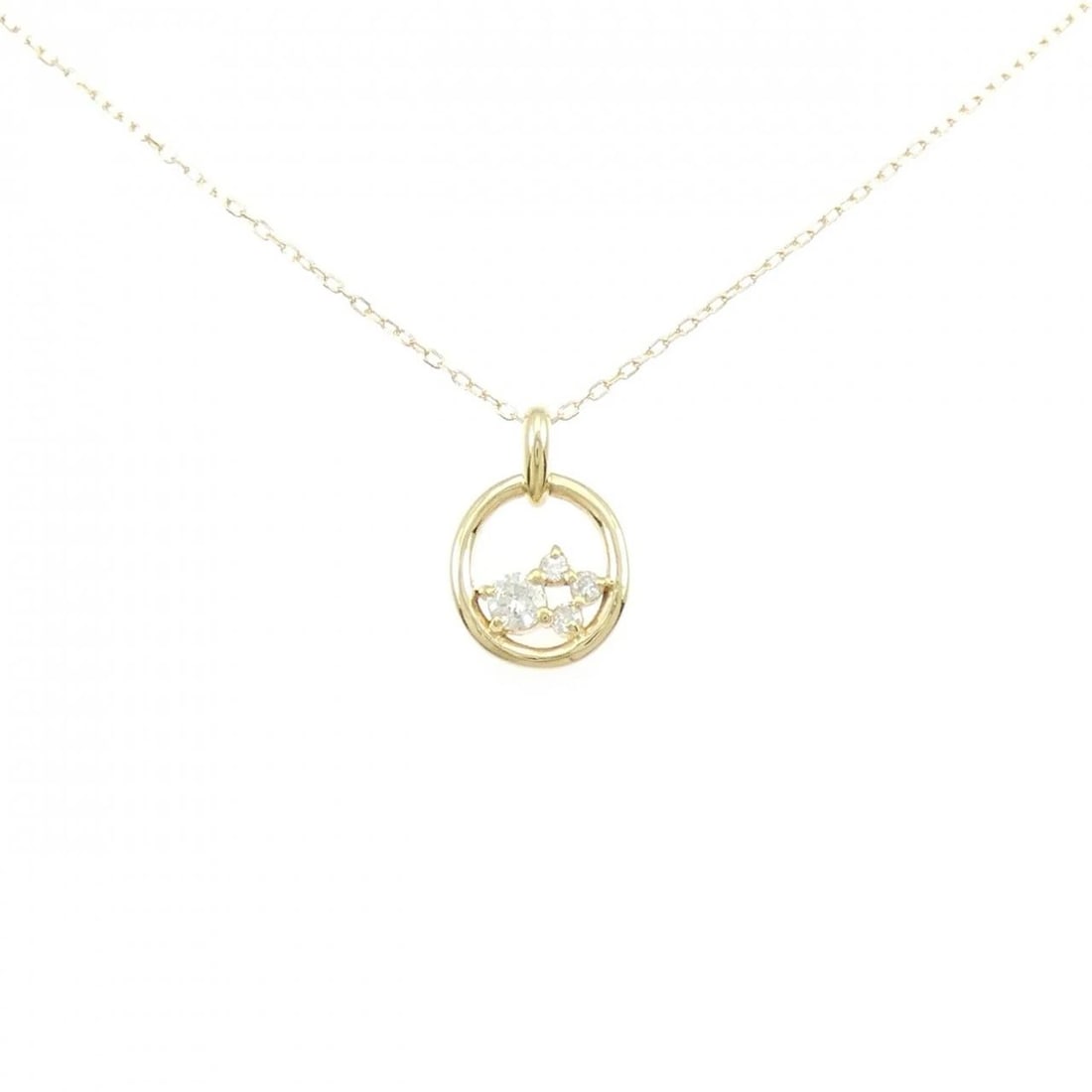 K18YG DIAMOND NECKLACE: K18YG Diamond Necklace Brand: Unbranded Type/Style: Diamond Necklace Material: K18YG, Main Stone Natural Color: Yellow Gold Size: Actual Size Pendant length approx. x width approx.: 15.8mmx10.7mm