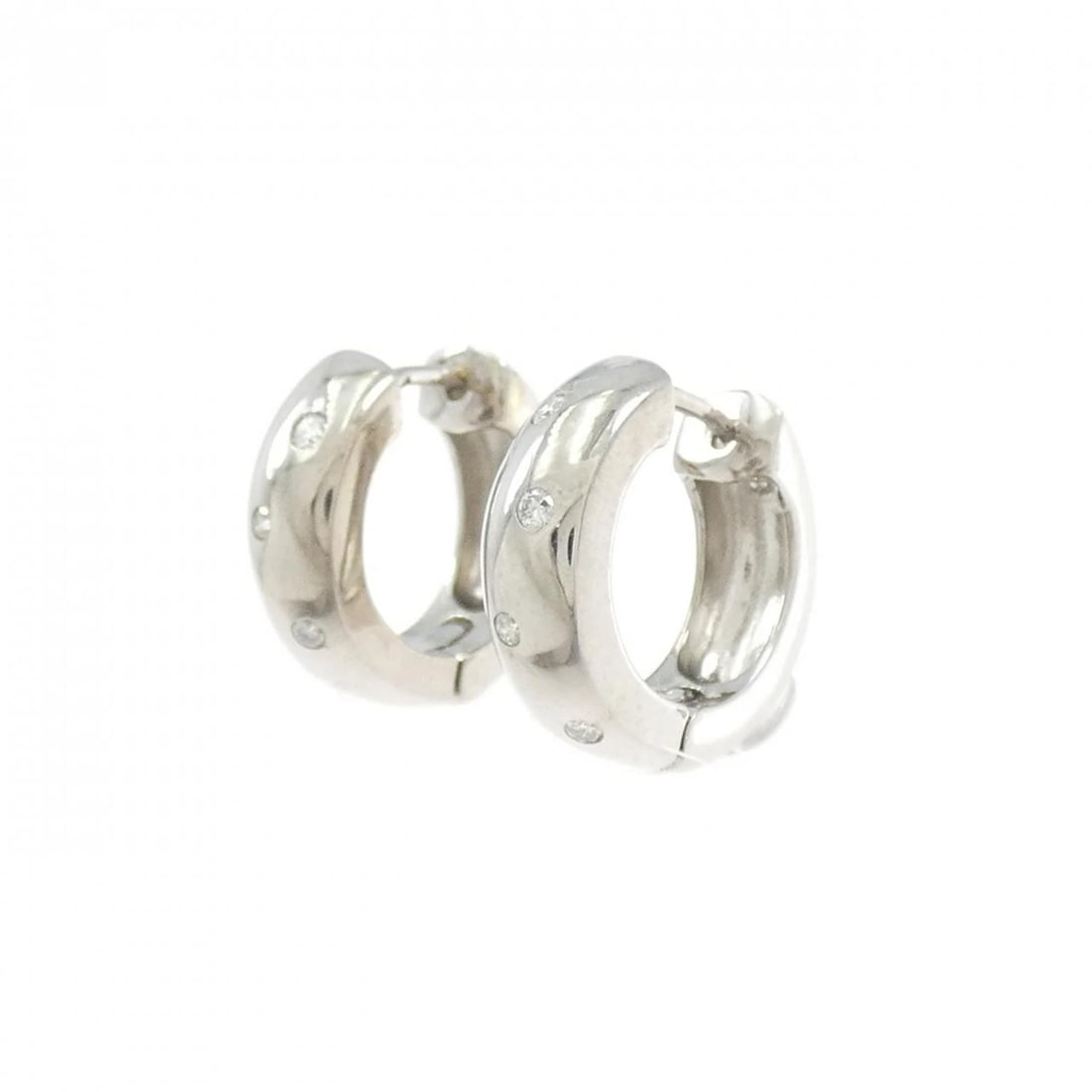 K14WG DIAMOND PIERCE: K14WG Diamond Pierce Brand: Unbranded Type/Style: Diamond Pierce/Earring Material: K18WG, Main Stone Natural Color: White gold Size: Actual Size Approx. height x width: 13.6mm x 4.4mm Accessories: