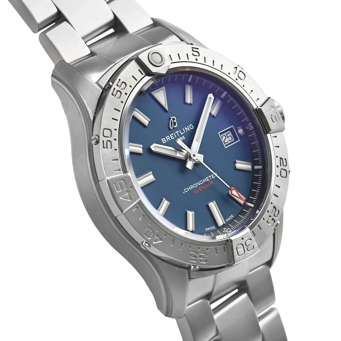 BREITLING AVENGER AUTOMATIC WATCH - 2