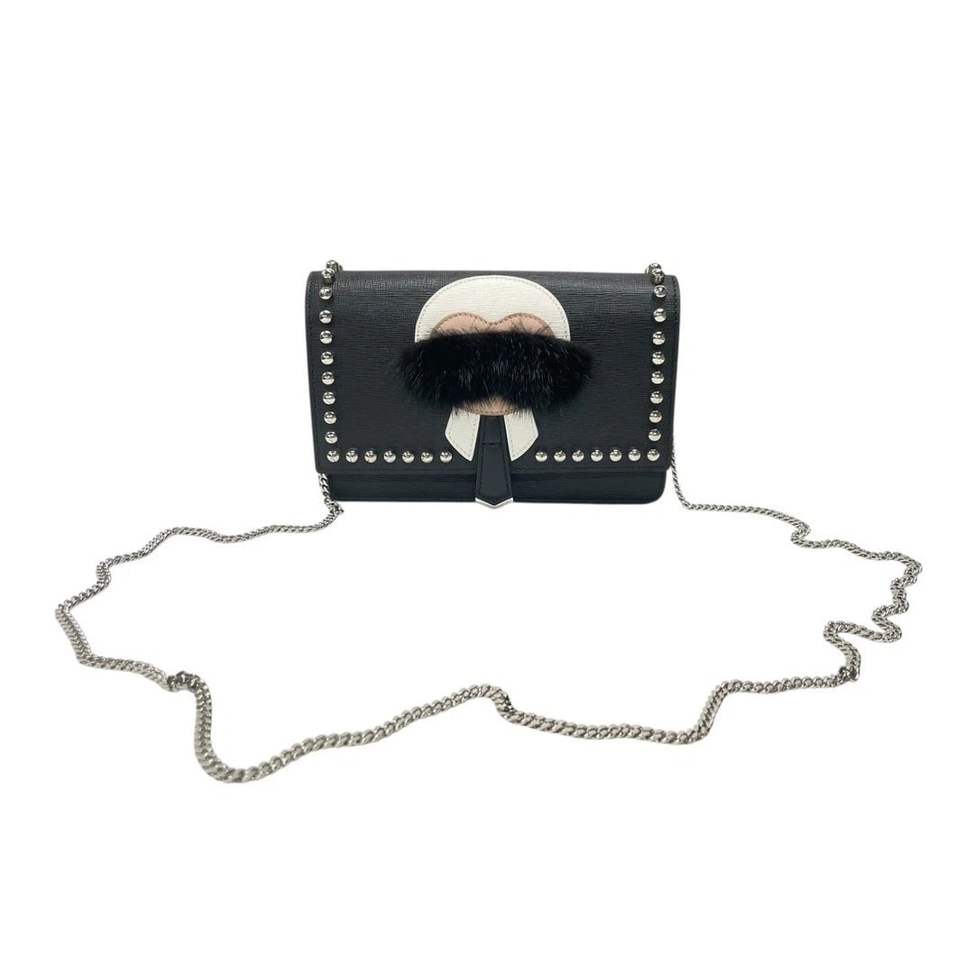 FENDI SHOULDER BAG CHAIN WALLET LEATHER BLACK: FENDI Shoulder Bag Chain Wallet Leather Black Brand: FENDI Type/Style: Bag Material: Leather Color: Black Size: Approximately 19 cm (7.5 in) W x 13 cm (5.1 in) H x 4 cm (1.6 in) D Accessories: Non