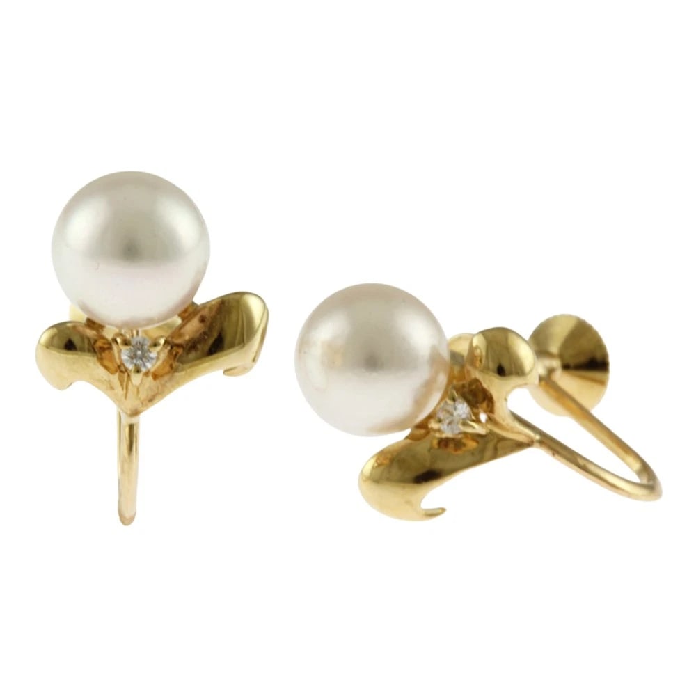MIKIMOTO EARRING K18 YELLOW GOLD DIAMOND AKOYA PEARL DIAMOND USED: MIKIMOTO Earring K18 yellow gold diamond Akoya Pearl Diamond used Brand: MIKIMOTO Type/Style: Earring Material: K18 yellow gold Main Stone Natural Color: gold Size: (CM) 13.0mm x 9.0mm(*mm) Access