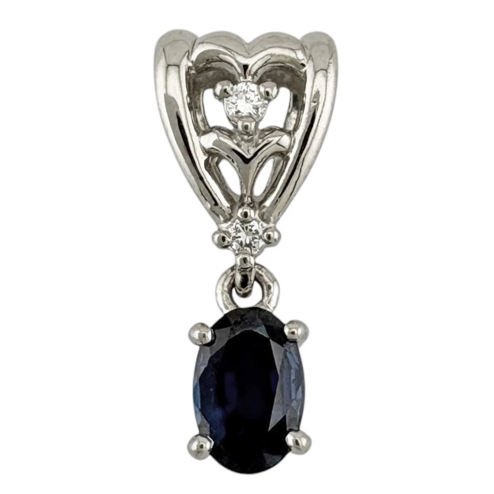 TASAKI PENDANT TOP PT900PLATINUM USED: TASAKI Pendant top Pt900Platinum used Brand: TASAKI Type/Style: Pendant top Material: Pt900Platinum Main Stone sapphire Color: Silver Size: CM) Top:W6.5mm x H16.5mm Clasp:W2.5mm x H5.5mm Accessories: