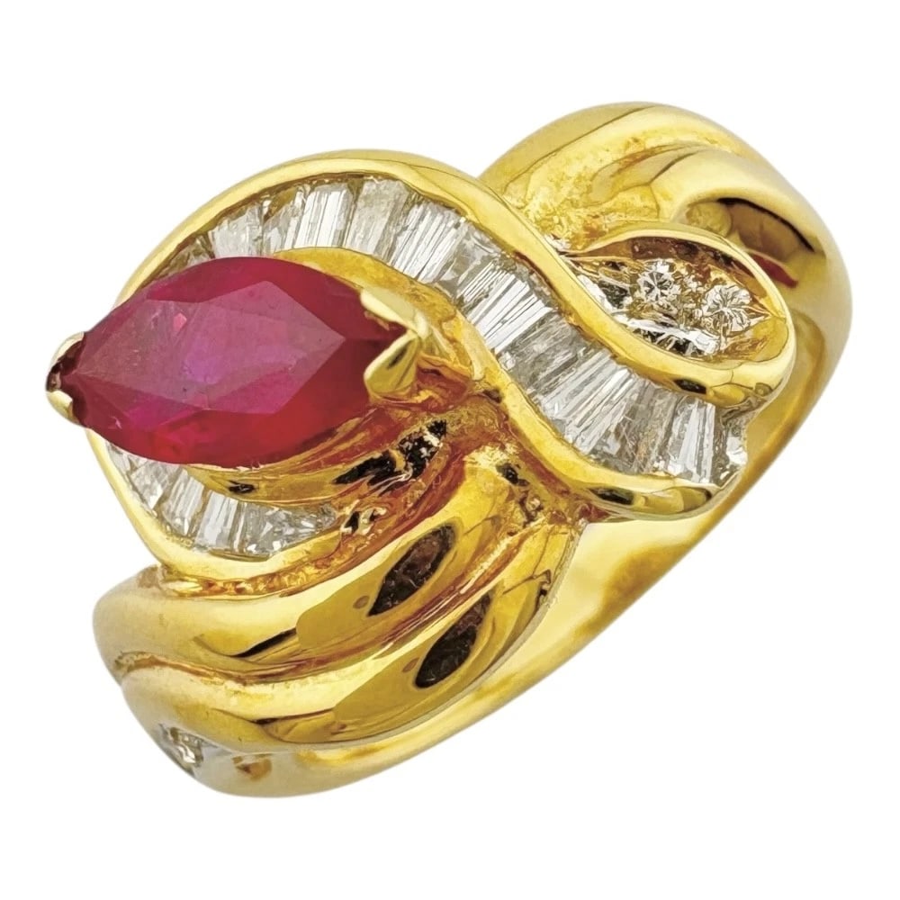 RING K18 GOLD RUBY: Ring K18 gold Ruby Brand: Unbranded Type/Style: Ring Material: K18 yellow gold Main Stone RubY/Natural Color: gold Size: US 6 Accessories: None Accessories Notice: When purchasing pre-owne