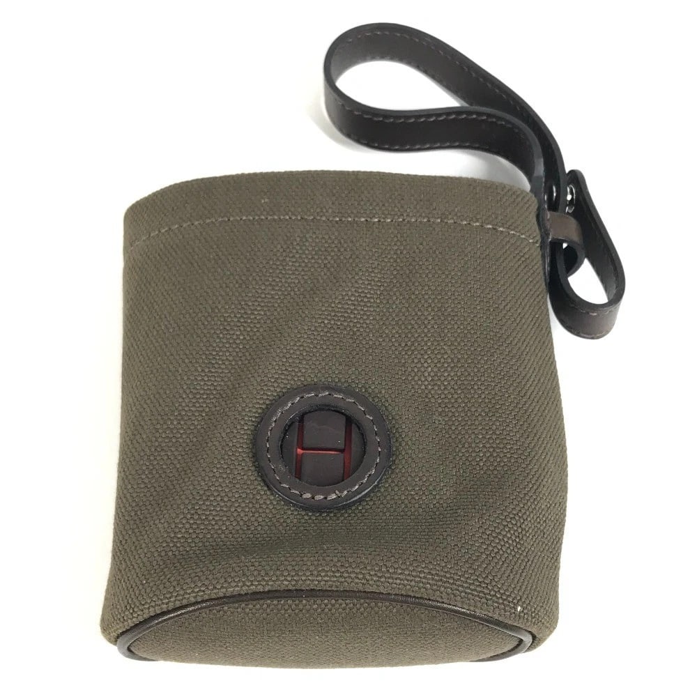 HERMES DOG TREAT POUCH PET DOG POUCH: HERMES Dog Treat Pouch Pet dog Pouch Brand: HERMES Type/Style: Pouch Material: Leather / Coated Canvas Color: khakixOrange Size: W3.9?H4.7inch / W10cm H12cm Accessories: None Accessories N