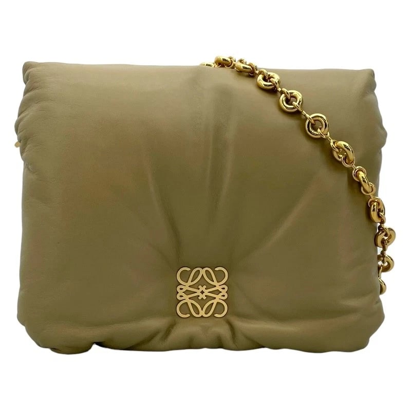 LOEWE PUFFA GOYA BAG SHOULDER BAG: LOEWE Puffa Goya Bag Shoulder Bag Brand: LOEWE Type/Style: Shoulder Bag Material: shiny napalum skin Color: khaki Size: W9.1 x H7.1 x D3.5inch Accessories: None Accessories Notice: When pu