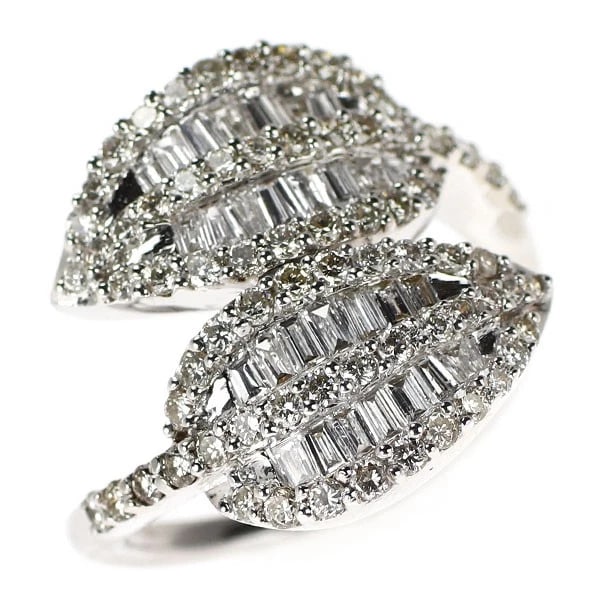 K18WG DIAMOND RING: K18WG Diamond Ring Brand: None Type/Style: rings Material: K18WG Color: WG Size: 6.25 - 6.5 US Accessories: None Accessories Notice: When purchasing pre-owned goods, please refer to the photos of the